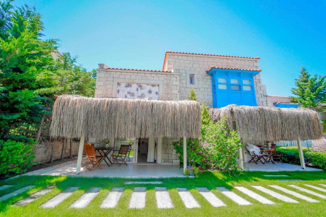 Alacati Marina Palace Екстериор снимка