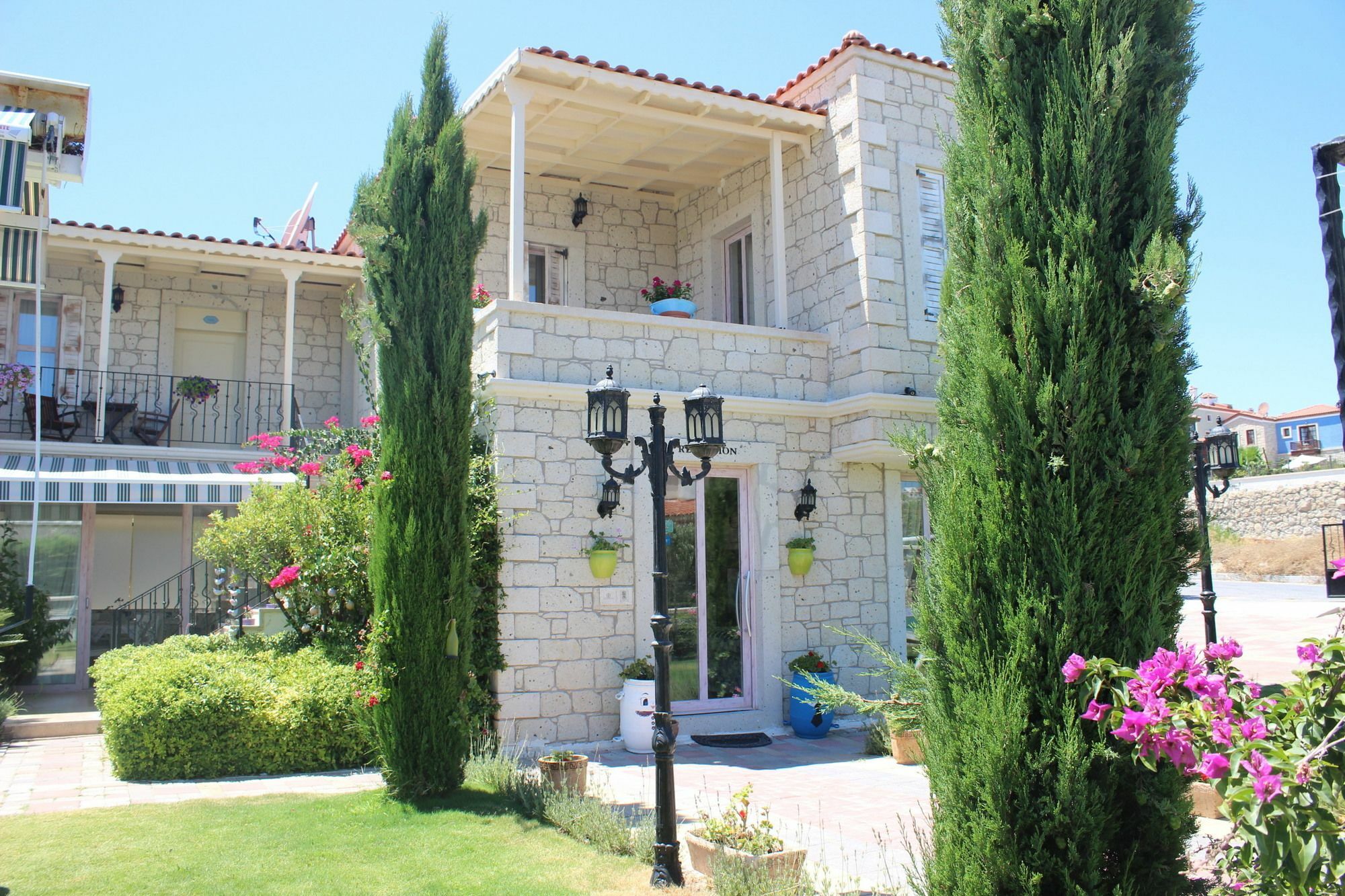 Alacati Marina Palace Екстериор снимка